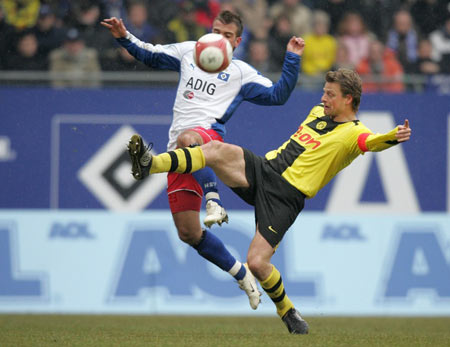 勇士则奋力 勇士则奋力